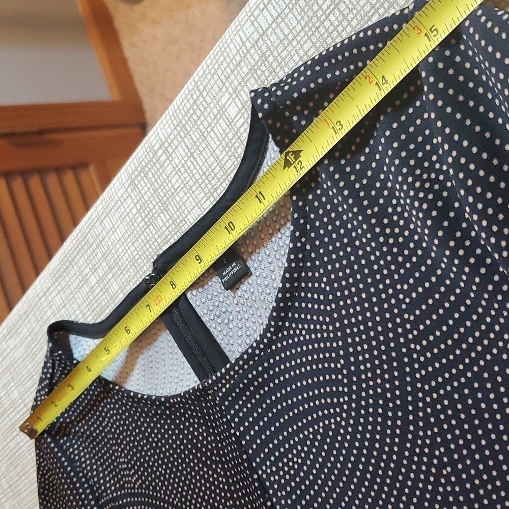 Ann Taylor Black Dotted Midi Dress Size 2 Long Sleeve Work Business Office Fall - Picture 9 of 11